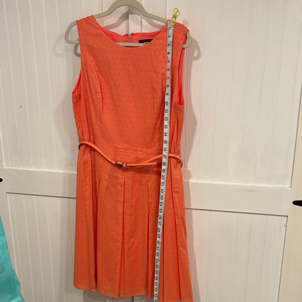 Tommy Hilfiger Vibrant textured coral,belted, Midi Dress, fully lined, size 16 - Picture 2 of 11